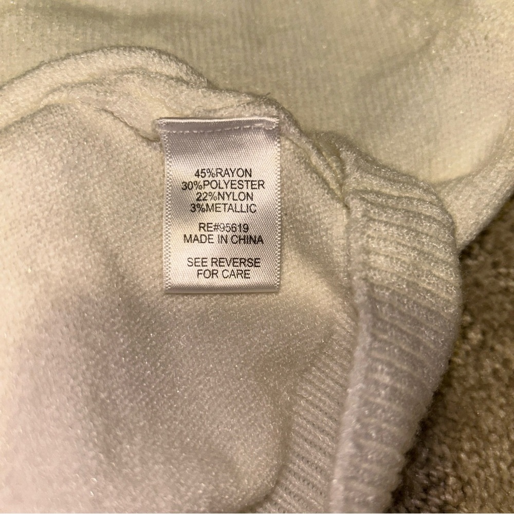 Fever Metallic Balloon-Sleeve Sweater White Size Large - Picture 5 of 6